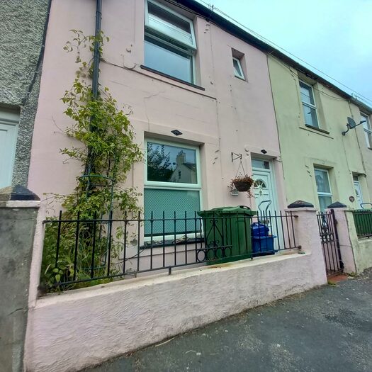 2 Bedroom Terraced House To Rent In Caernarfon Road, Y Felinheli, LL56