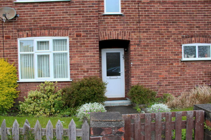 2 Bedroom Apartment To Rent In Ennerdale Drive, L21