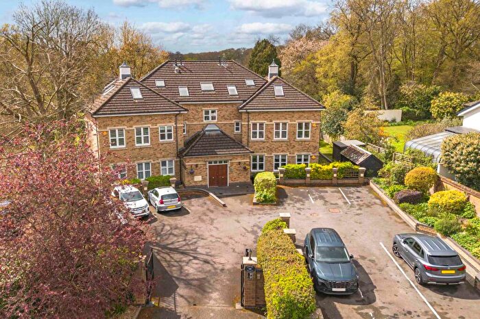 2 Bedroom Apartment For Sale In Amersham Road, Hazlemere, HP15