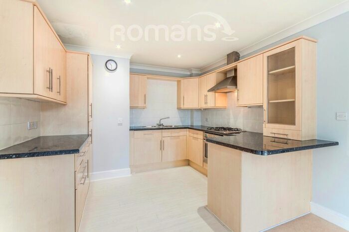 2 Bedroom Flat To Rent In Reading Road, Winnersh, Wokingham, RG41