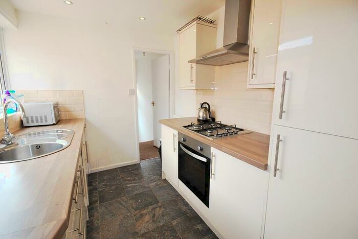 5 Bedroom Maisonette To Rent In Hotspur Street, Heaton, NE6