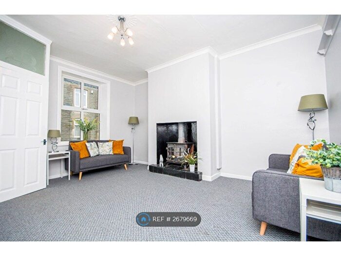 3 Bedroom Terraced House To Rent In Rosehill Street, Bacup, OL13