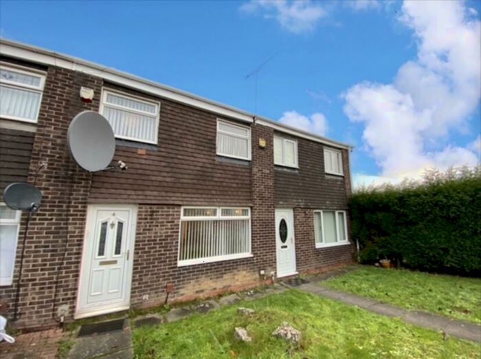 3 Bedroom House To Rent In Tudor Way, Kingston Park, NE3