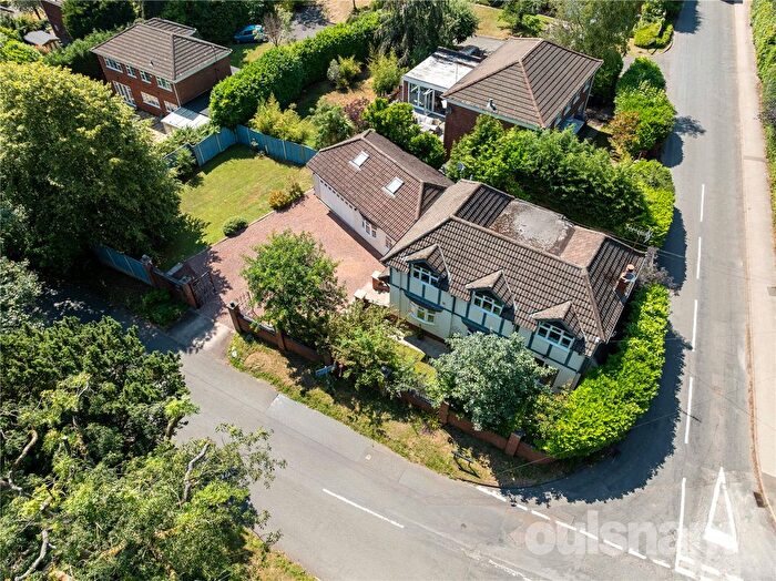 3 Bedroom Detached House For Sale In Mearse Lane, Barnt Green, Birmingham, Worcestershire, B45