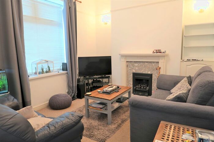 3 Bedroom Terraced House To Rent In Plassey Street, Penarth, CF64