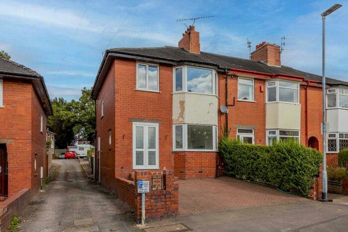 3 Bedroom Semi-Detached House To Rent In Ashlands Road, Stoke On Trent, ST4