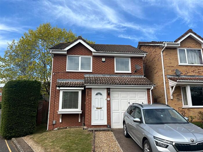 3 Bedroom Detached House For Sale In Cavalier Close, Norwich, Norfolk, NR7