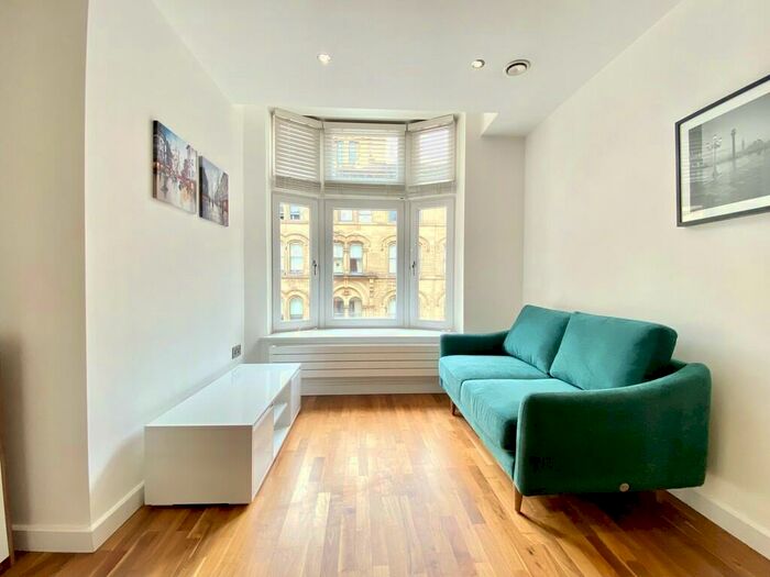 1 Bedroom Apartment To Rent In Manera Apartments, King Street West, M3