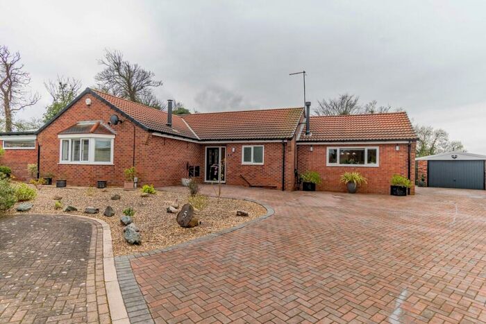 3 Bedroom Detached Bungalow For Sale In Beech Rise, Paull, Hull, HU12