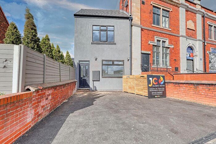 1 Bedroom Flat To Rent In Wells Street, Scunthorpe, DN15