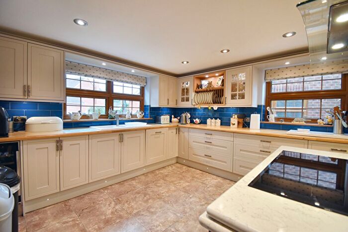 4 Bedroom Detached House For Sale In Squires Meadow, North Somercotes, Louth, LN11