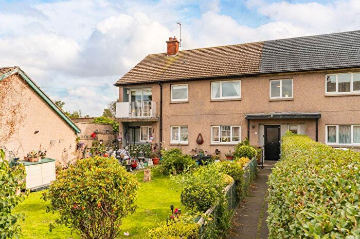 2 Bedroom Flat For Sale In / Ransome Gardens, Edinburgh, EH4
