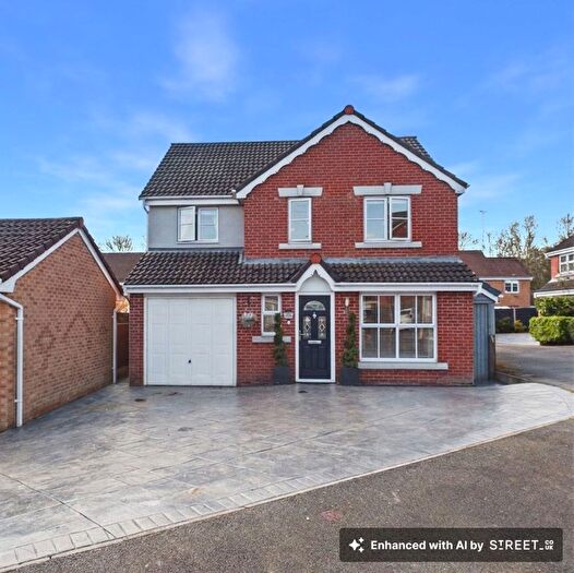 4 Bedroom Detached House For Sale In Wayfarers Drive, Tyldesley, M29