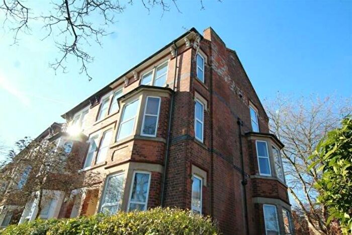 7 Bedroom End Of Terrace House To Rent In Woodborough Road, Nottingham, Nottinghamshire, NG3