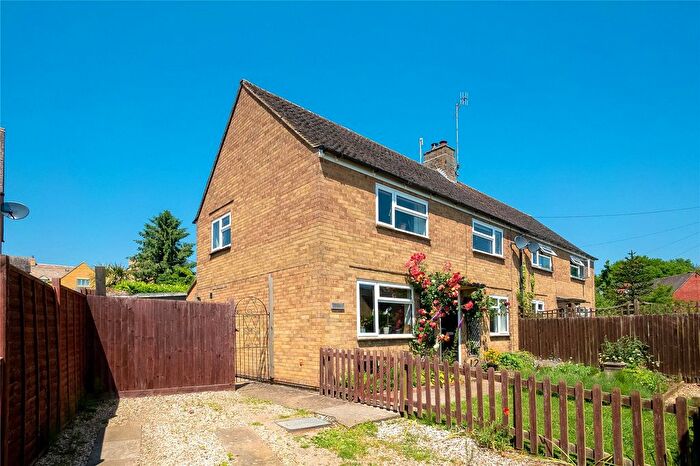 3 Bedroom Semi Detached House For Sale In New Road, Ebrington, Chipping Campden, Gloucestershire, GL55