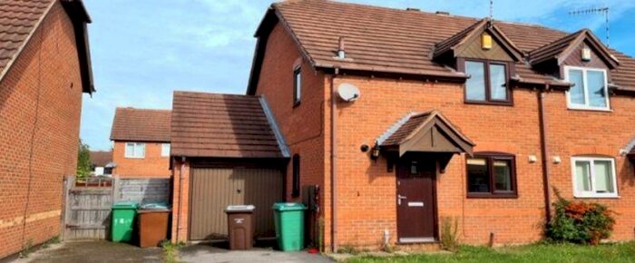 2 Bedroom Terraced House To Rent In Heron Drive, Nottingham, NG7