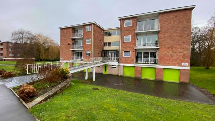 2 Bedroom Flat To Rent In Nod Rise, Mount Nod, Coventry, CV5