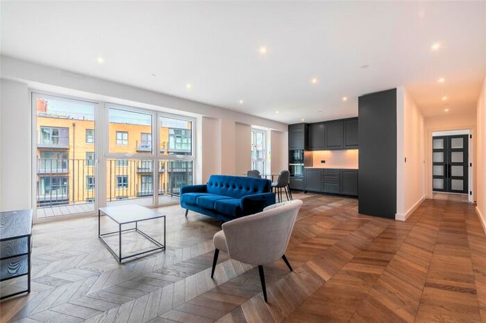 2 Bedroom Apartment To Rent In Manners House, Brook Street, Kingston Upon Thames, KT1