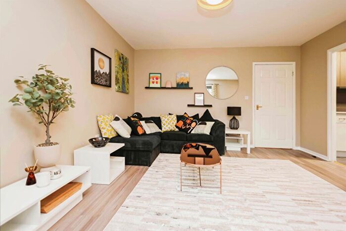 2 Bedroom Flat For Sale In Canterbury Close, Birmingham, B23