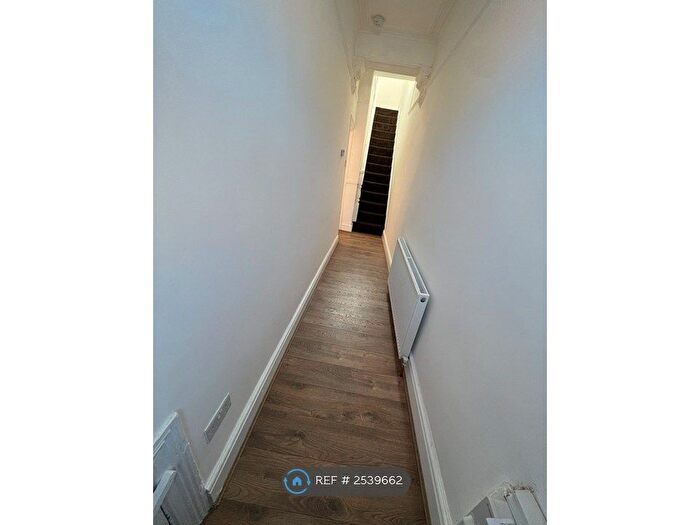 3 Bedroom Terraced House To Rent In Copster Hill Road, Oldham, OL8