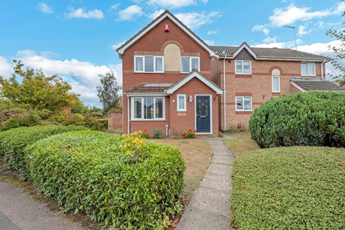 3 Bedroom Detached House For Sale In Tassel Road, Bury St. Edmunds, IP32