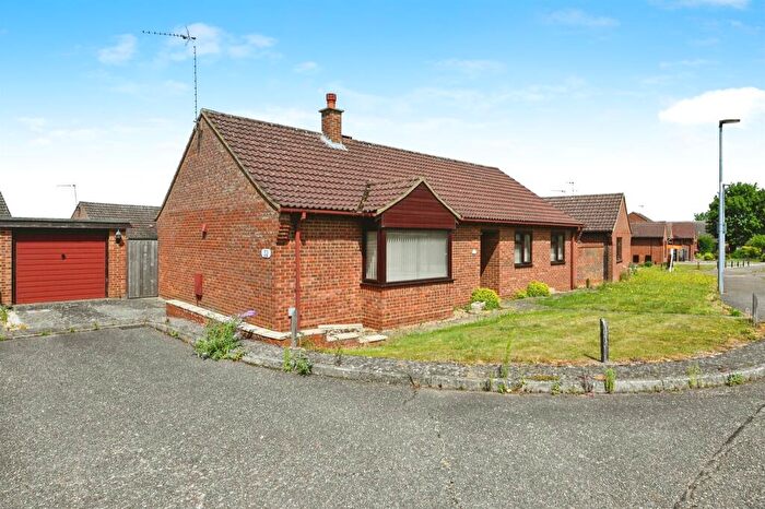 3 Bedroom Detached Bungalow For Sale In Alexandra Way, Downham Market, PE38