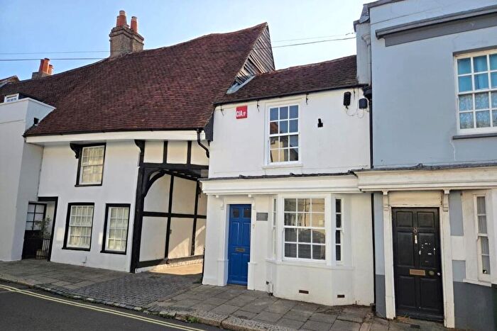 2 Bedroom House For Sale In Union Street, Fareham, PO16
