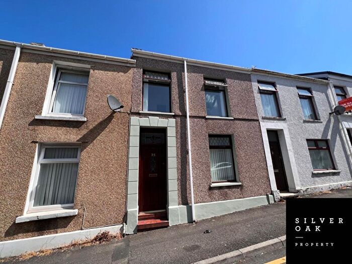 3 Bedroom Terraced House To Rent In Marble Hall Road, Llanelli, Carmarthenshire, SA15