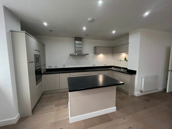 2 Bedroom Flat To Rent In Hamilton Street, Pontcanna, Cardiff, CF11