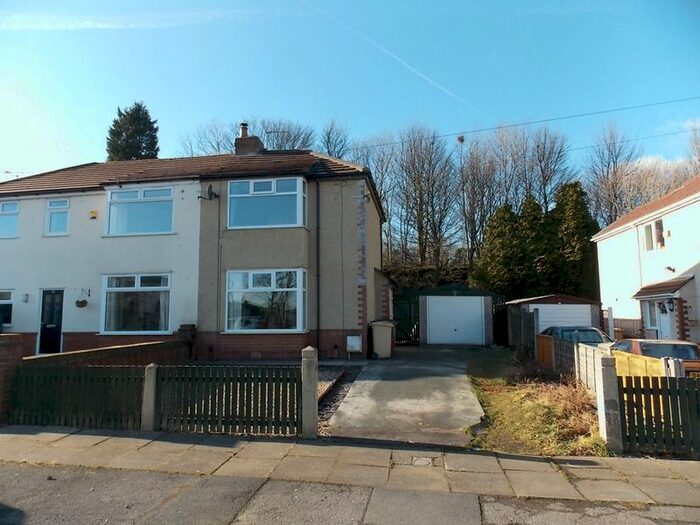 2 Bedroom Semi-Detached House To Rent In Kingsland Road, Farnworth, Bolton, BL4
