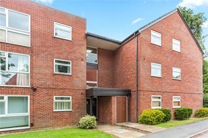 2 Bedroom Apartment To Rent In Beech Road, Headington, Oxford, Oxfordshire, OX3