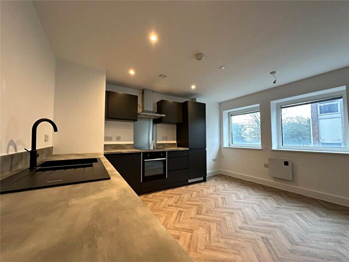 2 Bedroom Apartment To Rent In Crosby Road North, Waterloo, Liverpool, L22