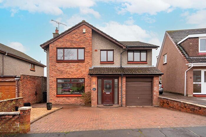 4 Bedroom House To Rent In Bront Place, Stenhousemuir, FK5