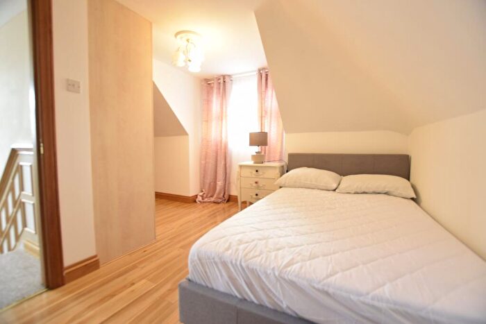 5 Bedroom Bungalow To Rent In Bascott Road, Bournemouth, BH11