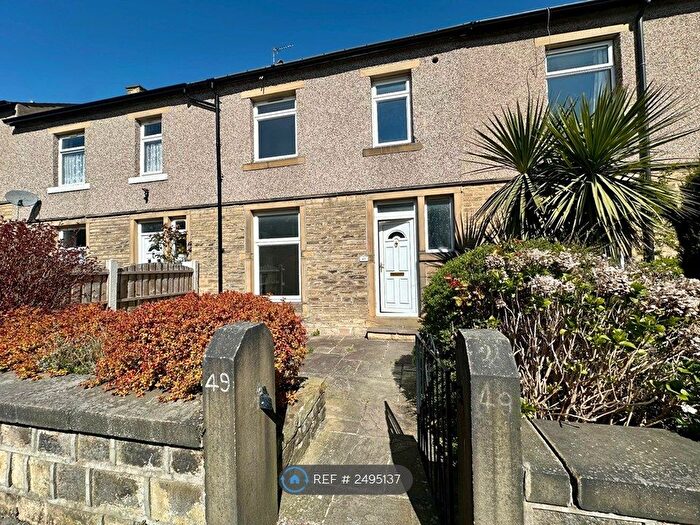 3 Bedroom Terraced House To Rent In Adelphi Road, Huddersfield, HD3