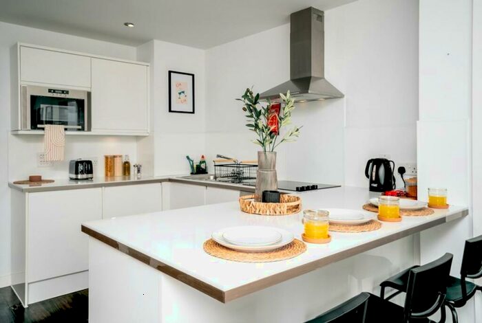 2 Bedroom Apartment To Rent In Northumberland House, Wellesley Road, Sutton, Sutton, Flat, SM2