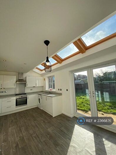 3 Bedroom Semi-Detached House To Rent In Rushmere Road, Liverpool, L11