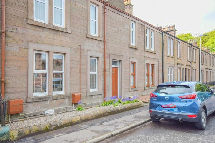 2 Bedroom Flat To Rent In Elliot Street, Arbroath, Angus, DD11