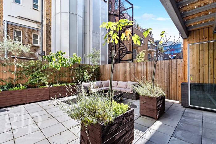 1 Bedroom Flat To Rent In Dufours Place, London, Greater London, Soho, W1F