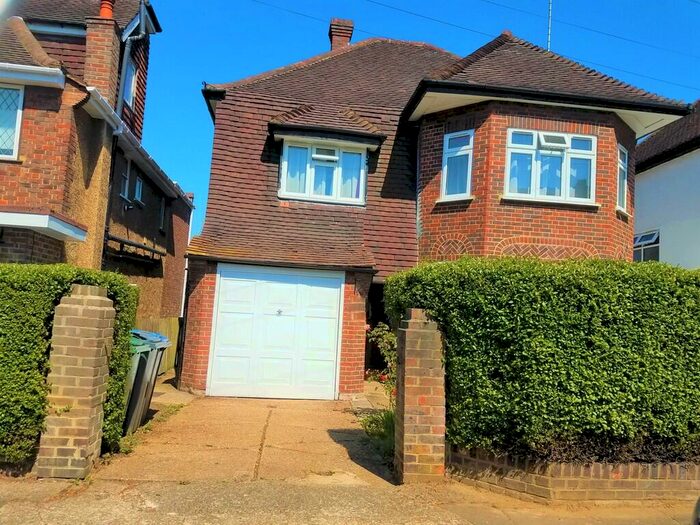 3 Bedroom Detached House To Rent In Ledway Drive, London, HA9