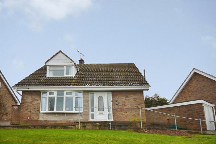 3 Bedroom Detached House For Sale In Dalebrook Road, Burton-On-Trent, Staffordshire, DE15