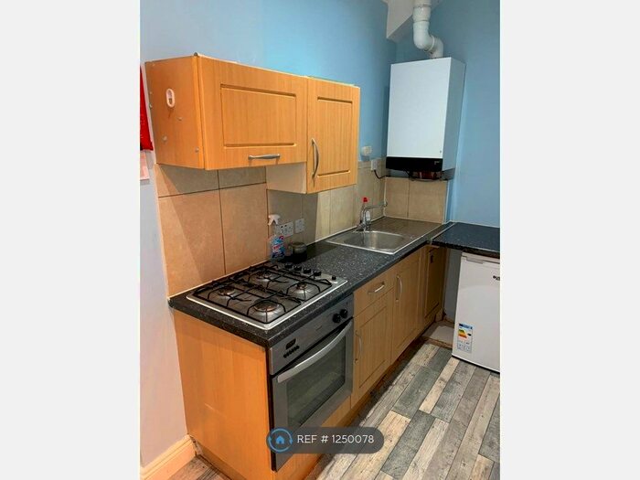1 Bedroom Flat To Rent In Neasden Lane, London NW10