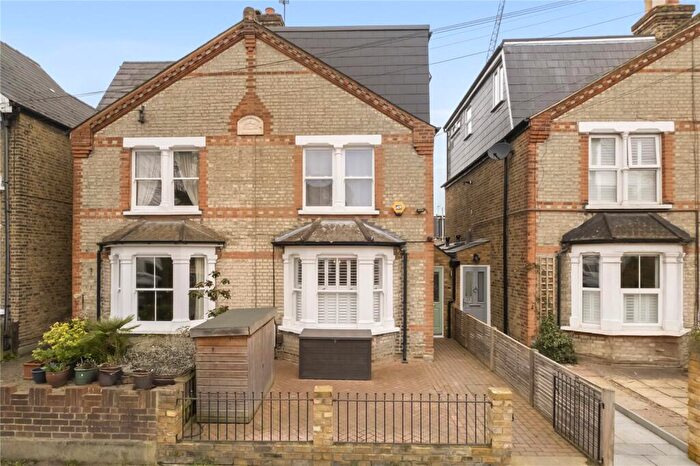5 Bedroom Semi Detached House For Sale In Canbury Avenue, Kingston, Kingston Upon Thames, KT2