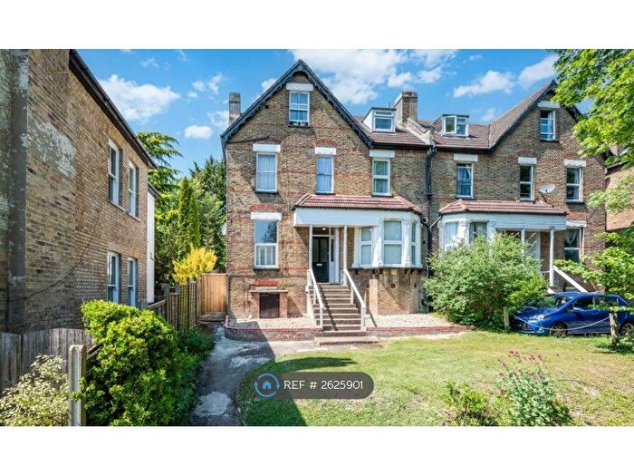 1 Bedroom Flat To Rent In Avondale Road, South Croydon, CR2