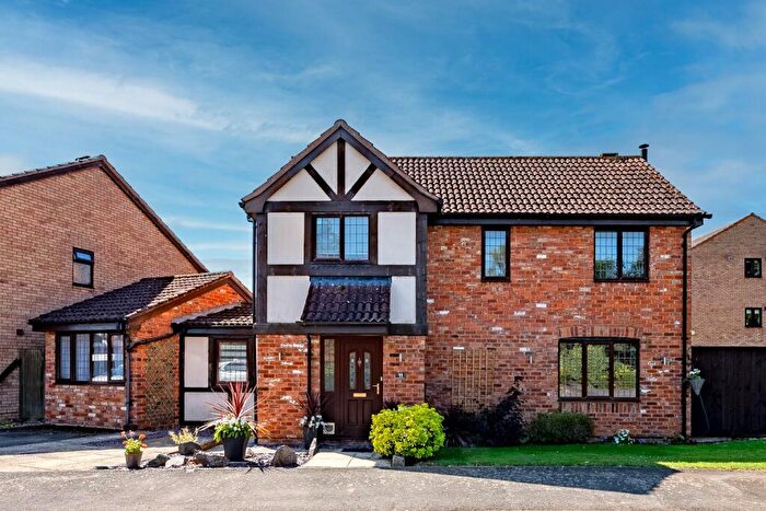 3 Bedroom Detached House For Sale In Langwood Close, Eaton Ford, St. Neots, Cambridgeshire, PE19