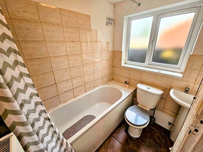 3 Bedroom End Of Terrace House For Sale In Horace Avenue, Stapleford, NG9