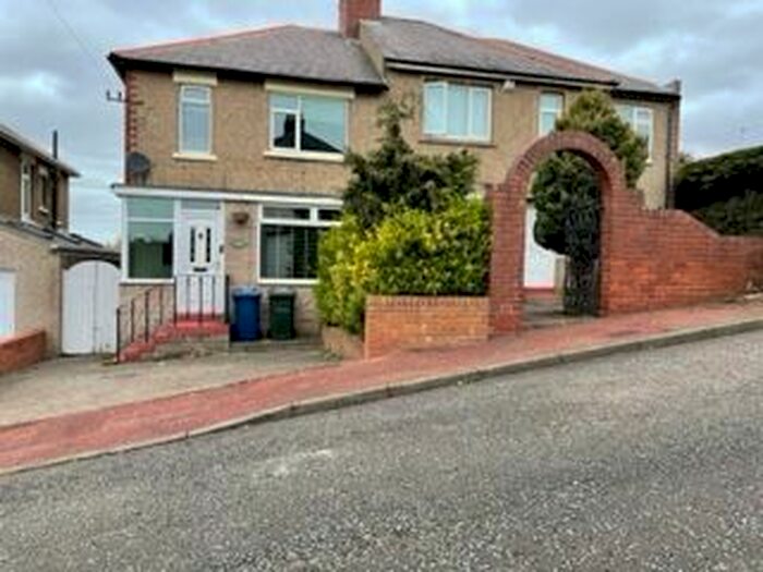 3 Bedroom Semi Detached House For Sale In Embassy Gardens, Newcastle