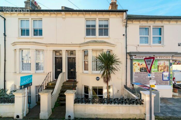 1 Bedroom Apartment To Rent In Goldstone Road, Hove, East Sussex, BN3