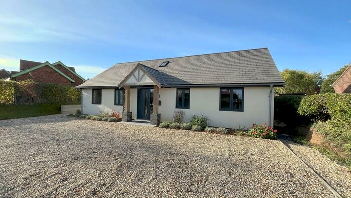 4 Bedroom Detached House For Sale In Greens Croft, Mill Road, Surlingham, NR14