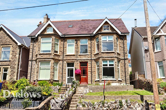 4 Bedroom Semi-Detached House For Sale In Park Road, Hengoed, CF82